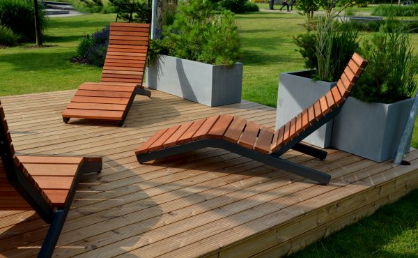 Cost of Sun Deck Installation in New Castle